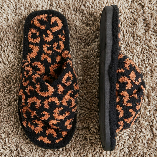 Soft Crossover Leopard Pattern Slippers