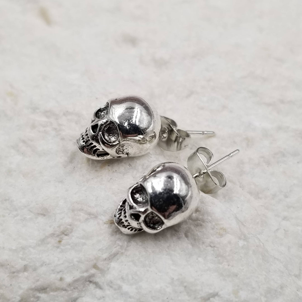 Skull Studs